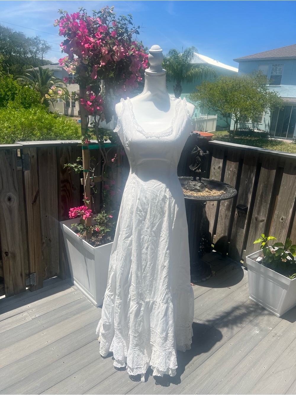 Gorgeous Vintage Edwardian White Slip Dress lots of beautiful Lace @ bottom 💕